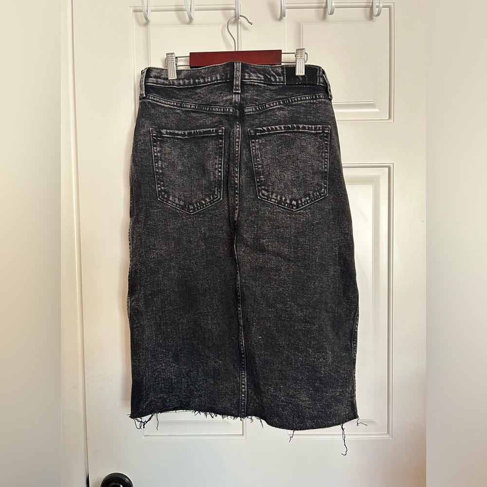 Abercrombie & Fitch Black Washed Denim Midi Skirt - Picture 2 of 4